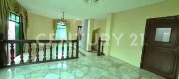 Casa con piscina en arriendo en Norte de Guayaquil