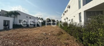 Casa en Mónaco, Samborondón. 4 dormitorios, 240m². $485K