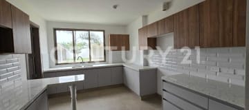 Departamento con piscina en venta en Samborondon
