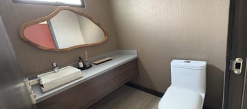 VENTA PENTHOUSE con terraza y balcón POR ESTRENAR-González Suárez. CW