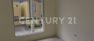 Casa nueva en Bonavila: 4 dormitorios y piscina en urbanización