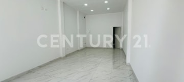 Local comercial en Av. Amazonas, Quito - Alto flujo turístico