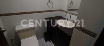 Oficina amoblada 104m² en Whymper - 2 parqueaderos