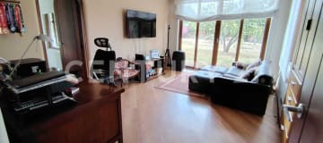 Casa independiente en Las Palmas con cancha y jardín de 2.437m²
