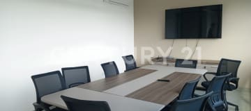Oficina en Almax Center Samborondón - 51m² + parqueo