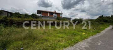 Terreno 667m² en Sangolquí - Ideal para bodegas o comercio