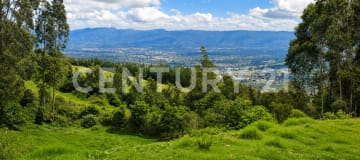 Terreno 7902m² con construcción: ideal para residencial, turístico o agrícola