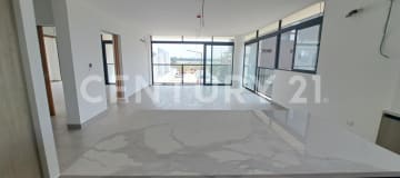 Departamento 2do piso en Isla Mocolí, moderno y luminoso