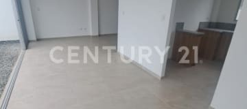 Casa 2 plantas en Vistana 2000 - 162m² - 3 hab + patio