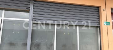 Local comercial 72m² con guardianía 24/7 en Guayaquil
