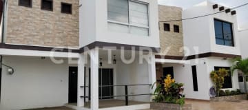 Terreno en venta en Playa Milina, Salinas - a metros del mar