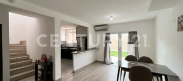 Casa en Vía a la Costa Km 21, 3 hab, 2.5 baños, BBQ y 2 garajes