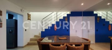 Departamento con piscina en venta en Sur de Manta