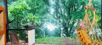Terreno 7,200m² en Puerto Quito con casa y río