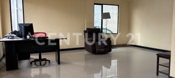 Casa en Fajardo con 4 hab. y cocina con isla