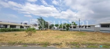 Terreno 1,050m² para centro comercial o urbanización - $211,154