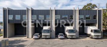 Ofibodegas de 130 m² con mezzanina y seguridad 24/7