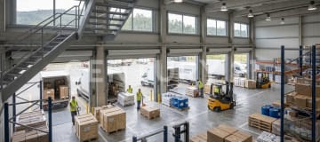 Ofibodegas de 130 m² con mezzanina y seguridad 24/7