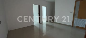 Oficina moderna de 45m² en Ceibos Center I, Guayaquil