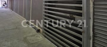 Bodega comercial de 138.6 m² en Bahía Norte, Guayaquil