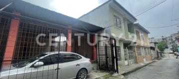 Casa en Mapasingue: 128m², 5 hab, 3 baños, garaje y financiamiento