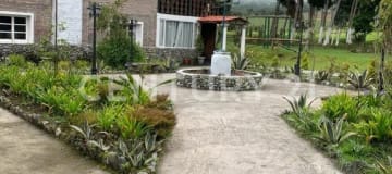 Terreno 15,000m² en Puela con casa de hospedaje y piscina