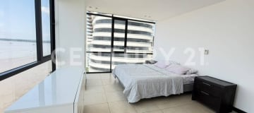 Suite amoblada 66m2 en renta - Vista al río y parqueo