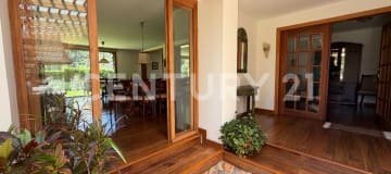 Casa con piscina y BBQ cerca del Club de Golf Los Cerros