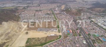 Terreno 1 ha en La Aurora con proyección comercial y uso mixto