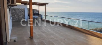 Departamento con piscina en venta en Sur de Manta