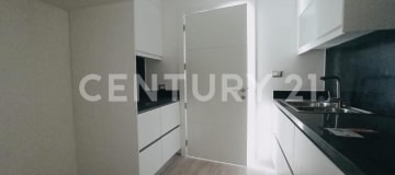 Loft de 2 niveles en Santana Lofts con vista al río Guayas