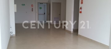 Oficina premium 65.79m² en 100 Olivos Parc con vista y parqueo