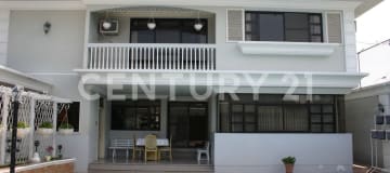 Casa de lujo en Urdesa Norte con piscina y 800m² de construcción