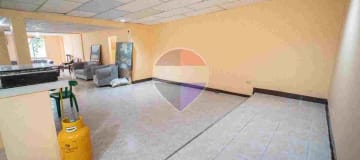 EN VENTA CASA CDLA CARACOL