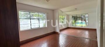 Terreno plano 3681m² en Tumbaco cerca de colegios - $475K