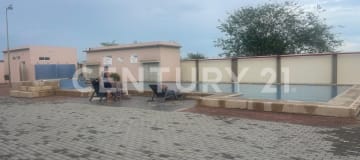 Casa 140m²: 3 habs, 2 baños, 10 años antigüedad