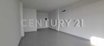 Local 30 m² en Ciudad Celeste - Ideal para negocios