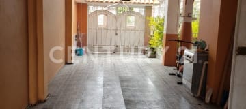 Propiedad 648m²: 3 suites + 2 deptos - Ideal para alquiler