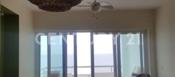 Depto. 100m² en Tonsupa: 2 dorms, vista al mar, amoblado