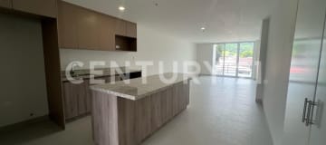 Departamentos de estreno en Los Ceibos con amenities y plusvalía