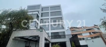 Departamento exclusivo en Quito con piscina y amenities