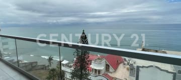 Departamento de lujo con vista al mar cerca del Mall del Pacífico