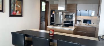 VENTA PENTHOUSE DE LUJO EN CUMBAYÁ