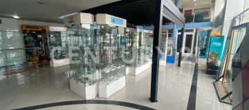 Local y bodega en alquiler en Av. Juan Tanca Marengo - 1000m²
