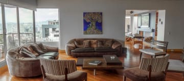 Vendo departamento 4 dormitorios en Quito Tenis 520m2 AH