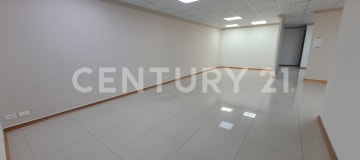 Oficina corporativa 135 m² en República del Salvador, Quito