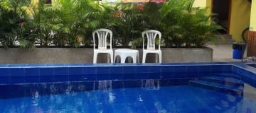 HOSTAL AMOBLADA EN VENTA , MANTA