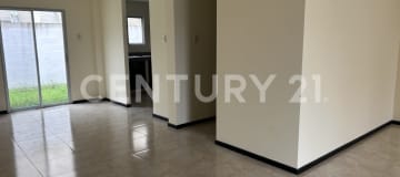 Casa en La Gran Vittoria, 118 m², 3 dormitorios y áreas verdes