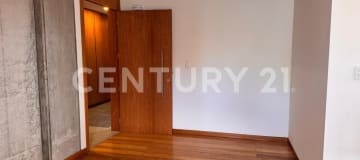 Dúplex 177m² + patio en Quito Tenis - 3 dorm, 2 baños, 2 estacionamientos
