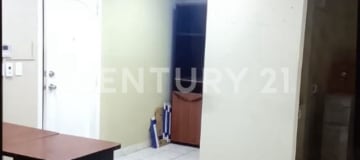 Oficina en alquiler en zona comercial - Oportunidad